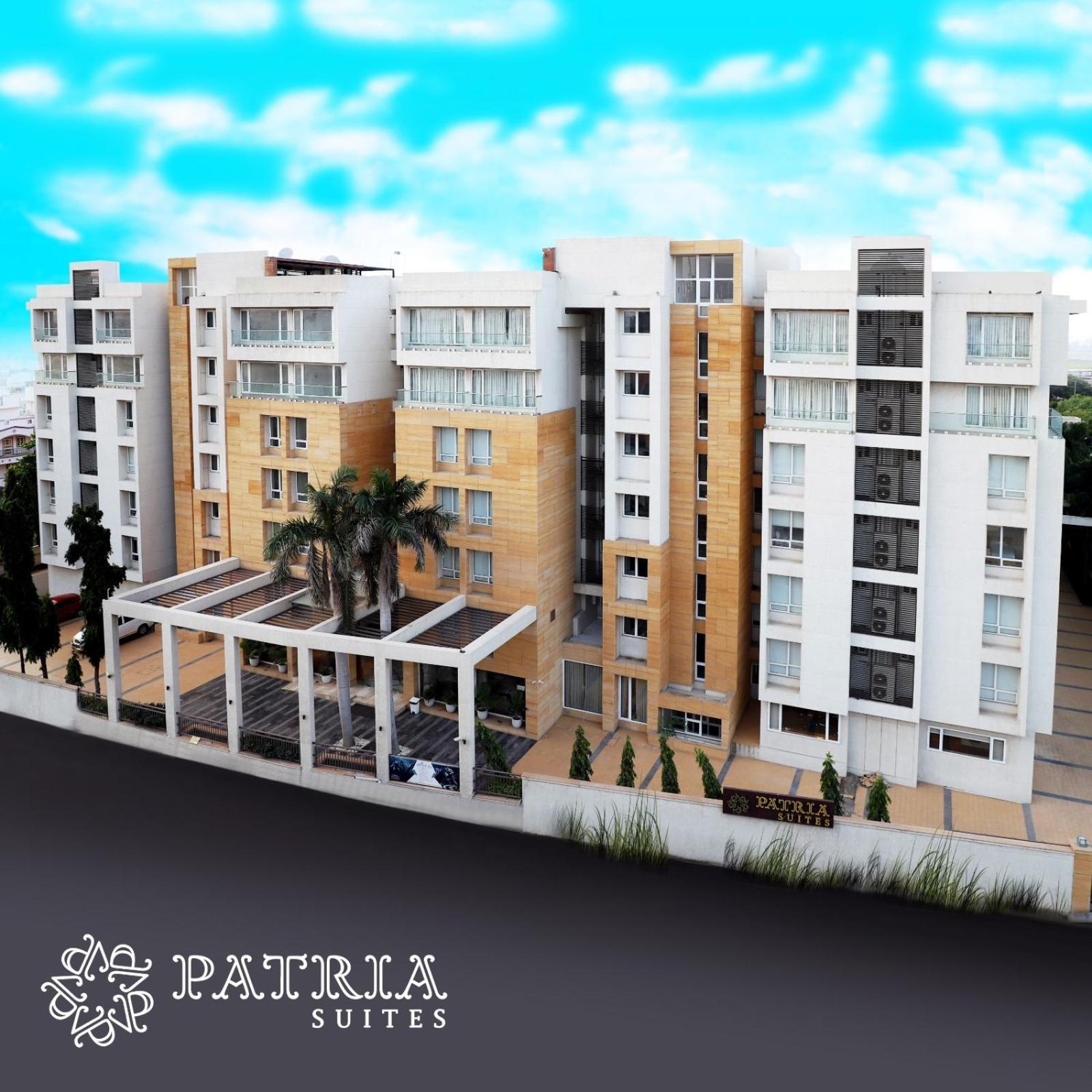 Quality Inn Patria Suites, Rajkot Εξωτερικό φωτογραφία